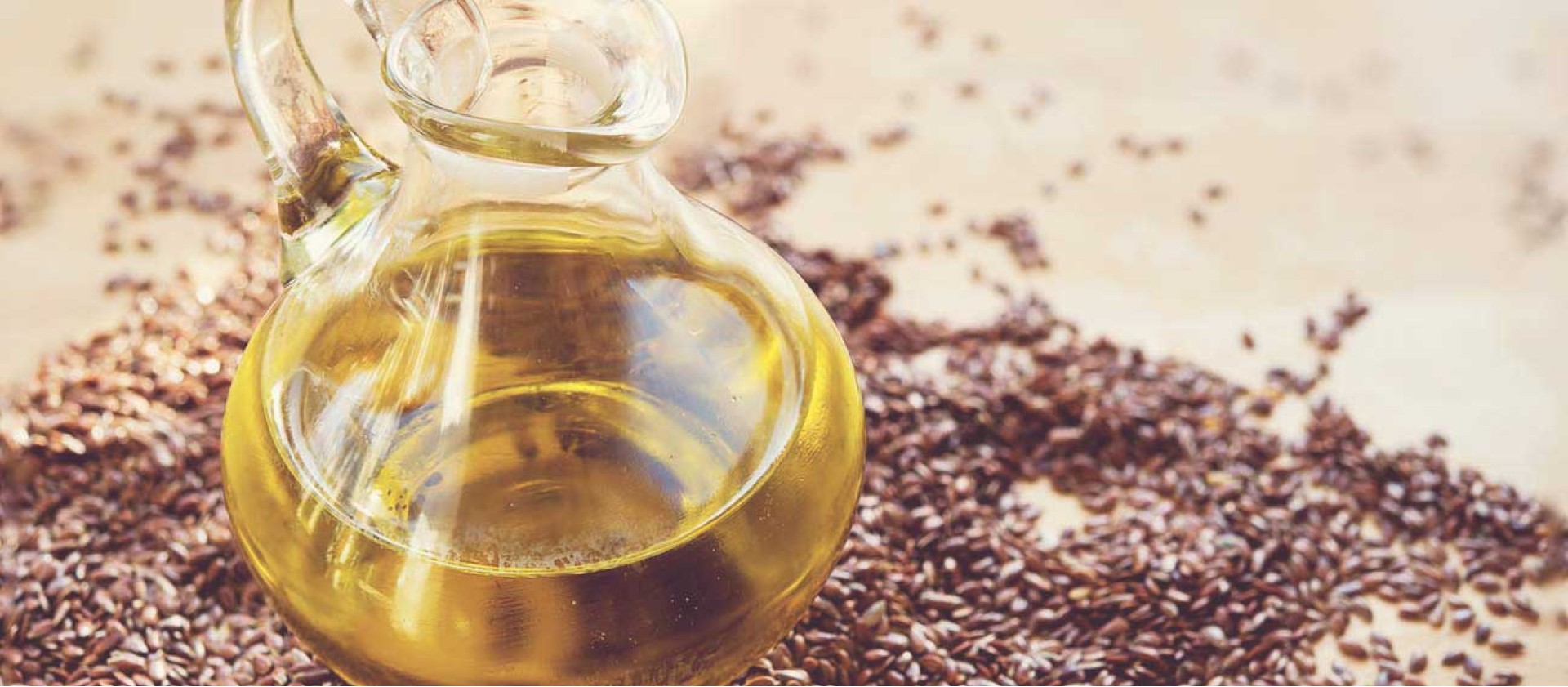 6 Benefits of Flaxseed Oil — Plus How to Use It